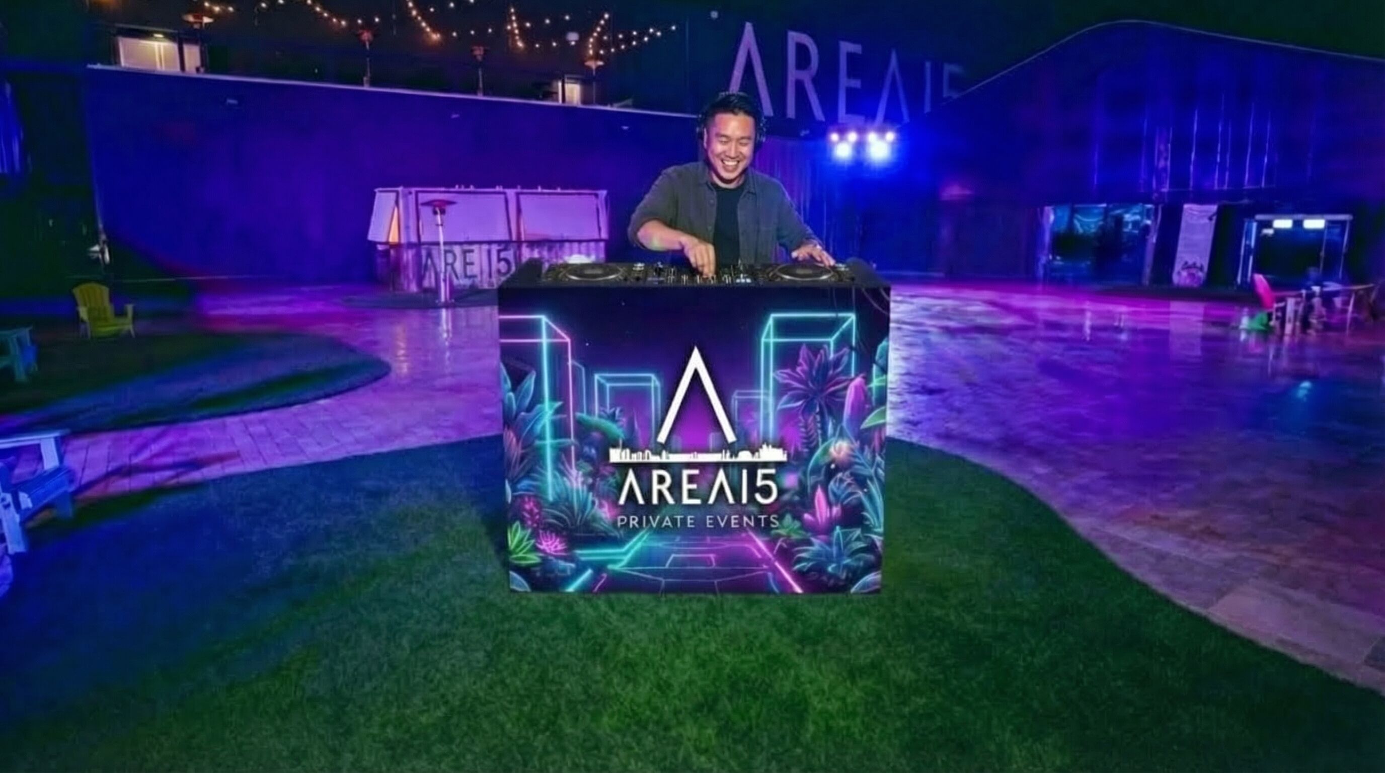 4ft Flat HD Video DJ Booth